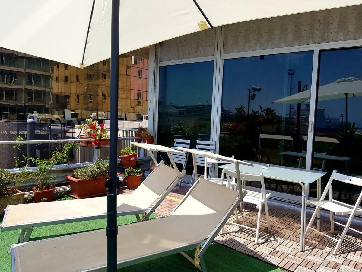 Marina Resart Rooms & Suite Nápoles Exterior foto